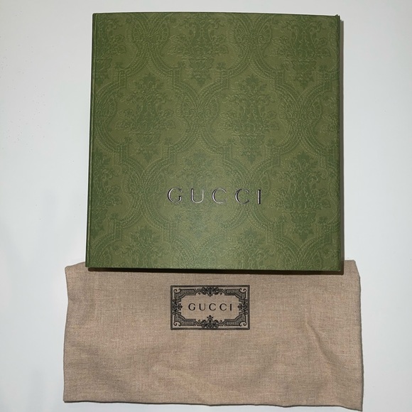 GUCCI Box Set - Picture 5 of 5